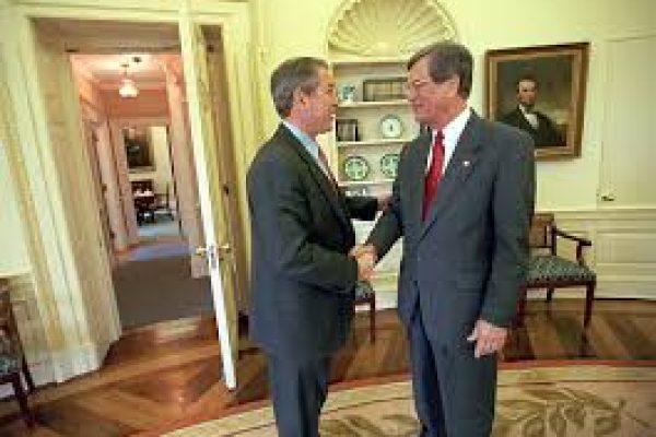 3 مهارت کلیدی در ارتباط چشمی